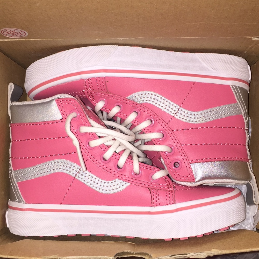 Little girl shoe vans